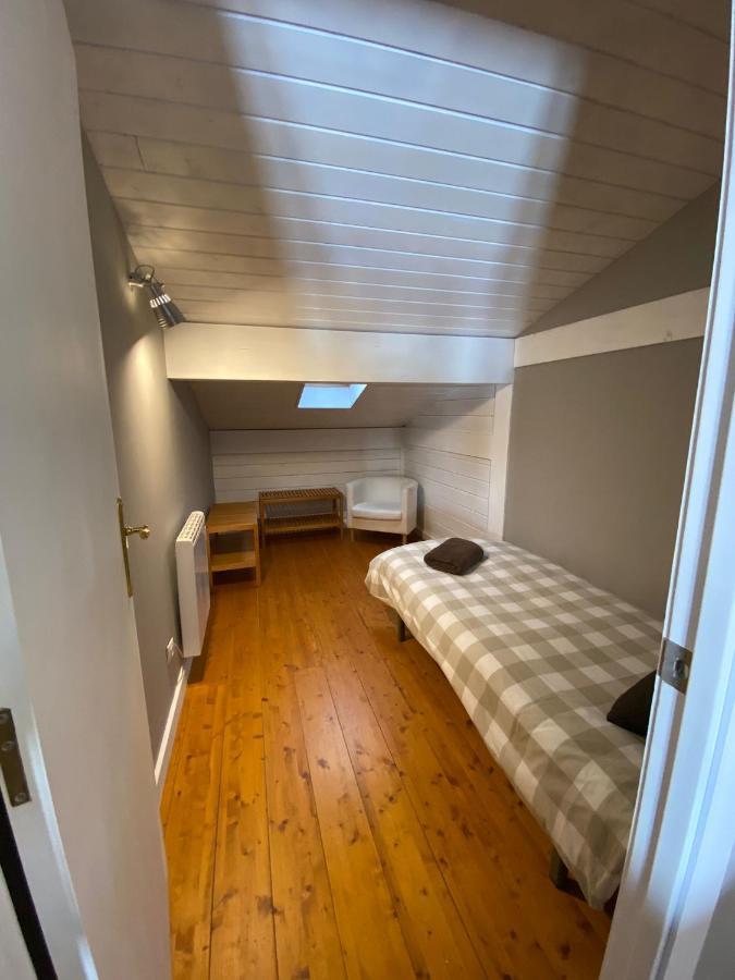 Acogedora Buardilla Duplex 6 Pax Lägenhet Incles Exteriör bild